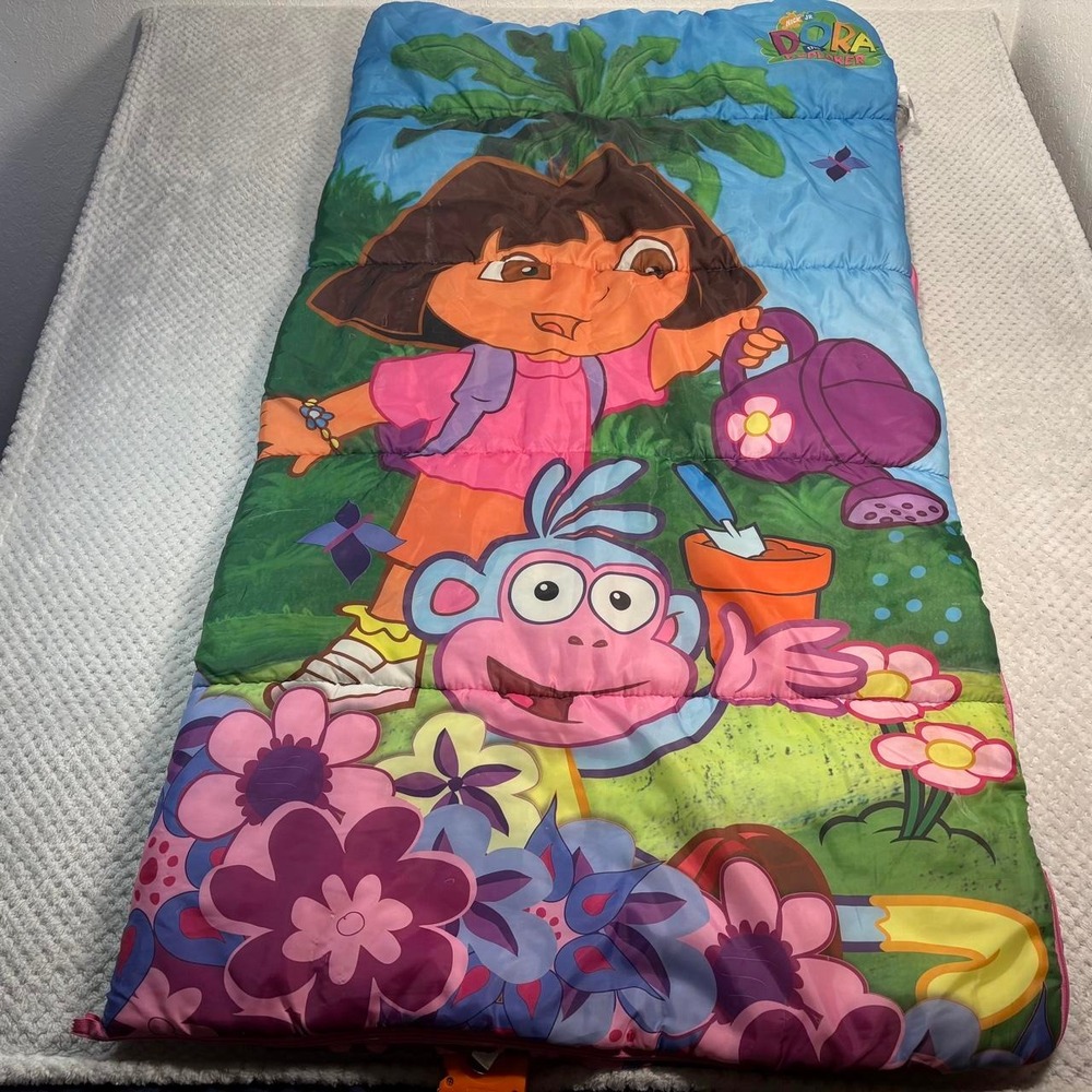 Vntg Dora Sleeping bag